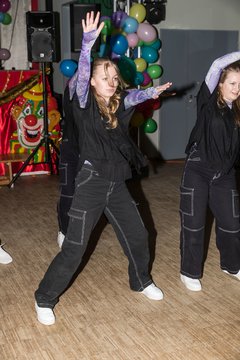 Bild 216 - Jugend Latuff